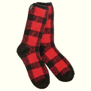 NWT women's "World's Softest" Team Cozy Crew socks in red/black